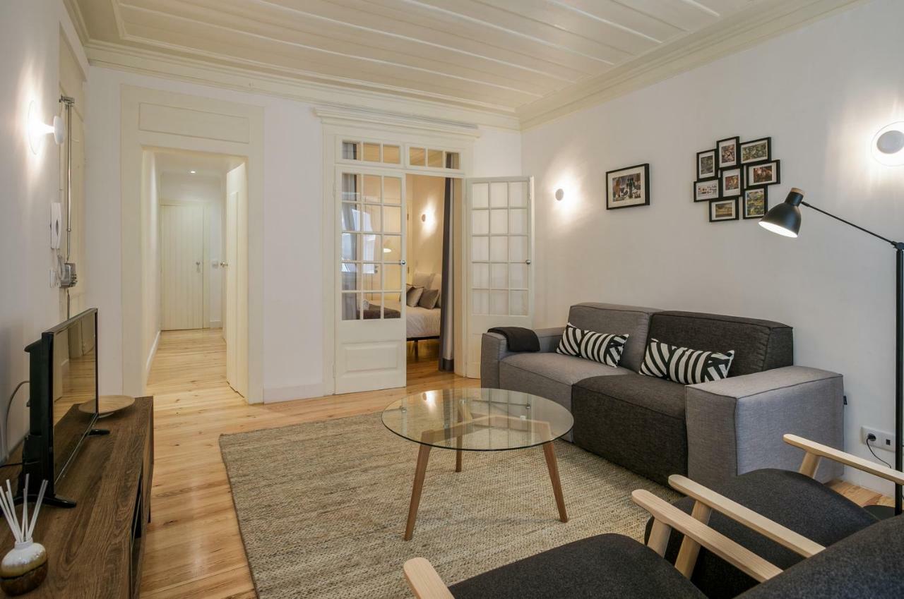 דירות ליסבון Hip Tailor Made Flat In Bairro Alto מראה חיצוני תמונה