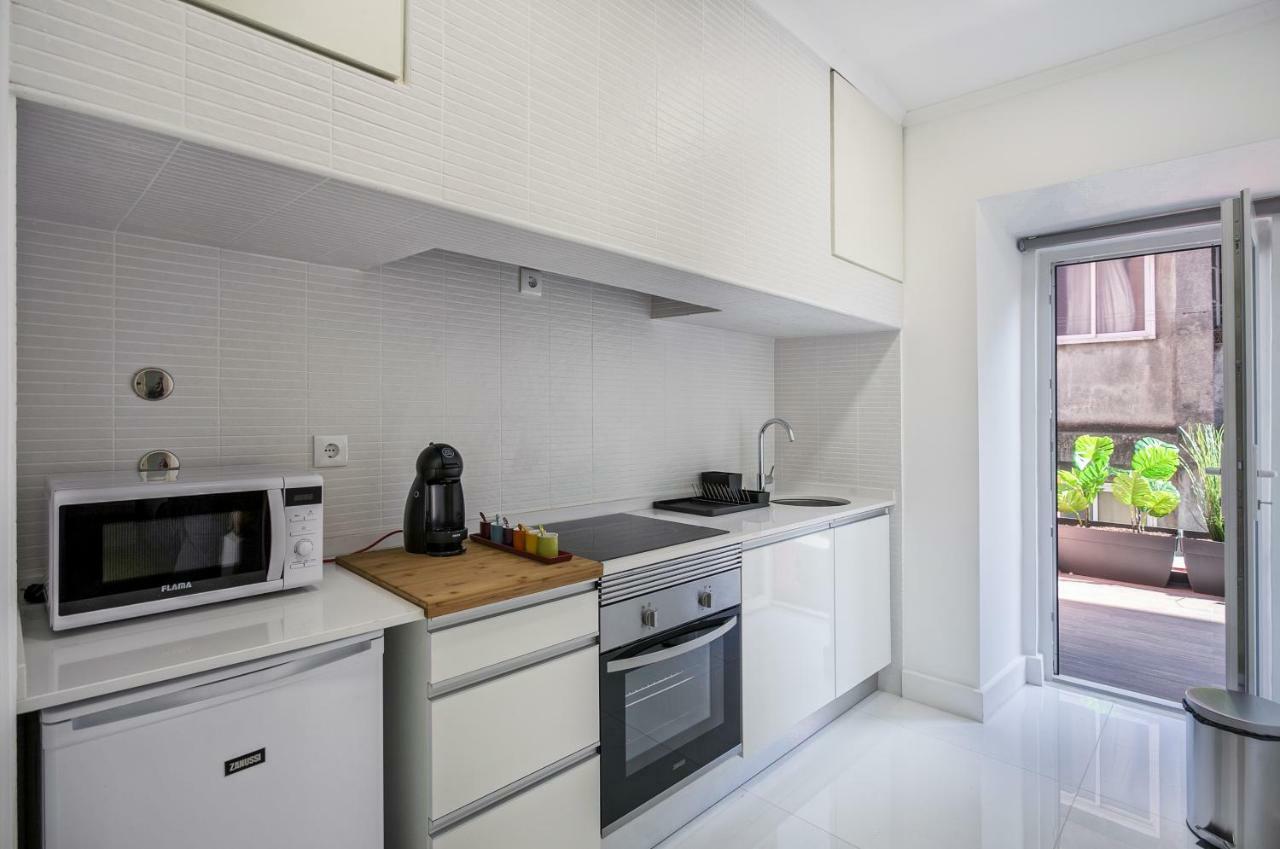 דירות ליסבון Hip Tailor Made Flat In Bairro Alto מראה חיצוני תמונה