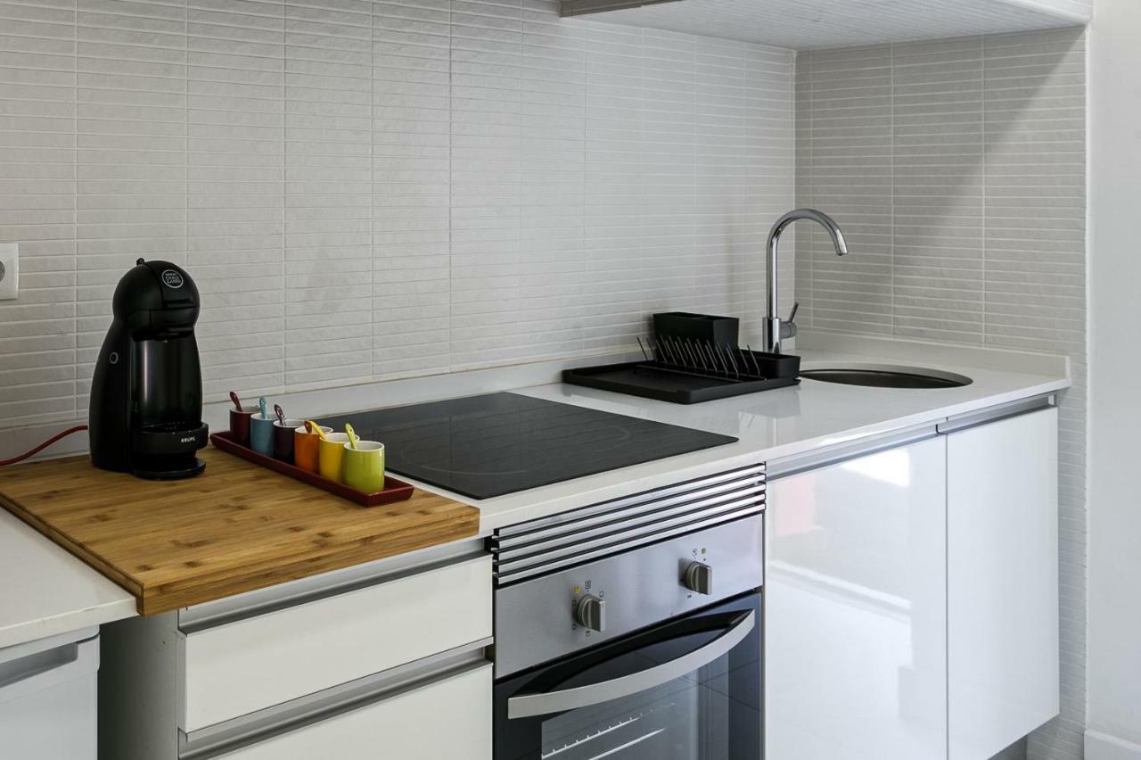 דירות ליסבון Hip Tailor Made Flat In Bairro Alto מראה חיצוני תמונה