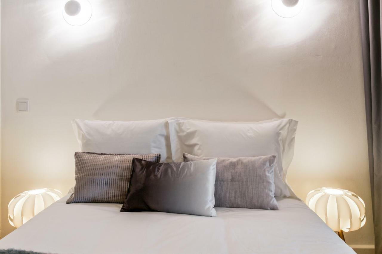 דירות ליסבון Hip Tailor Made Flat In Bairro Alto מראה חיצוני תמונה